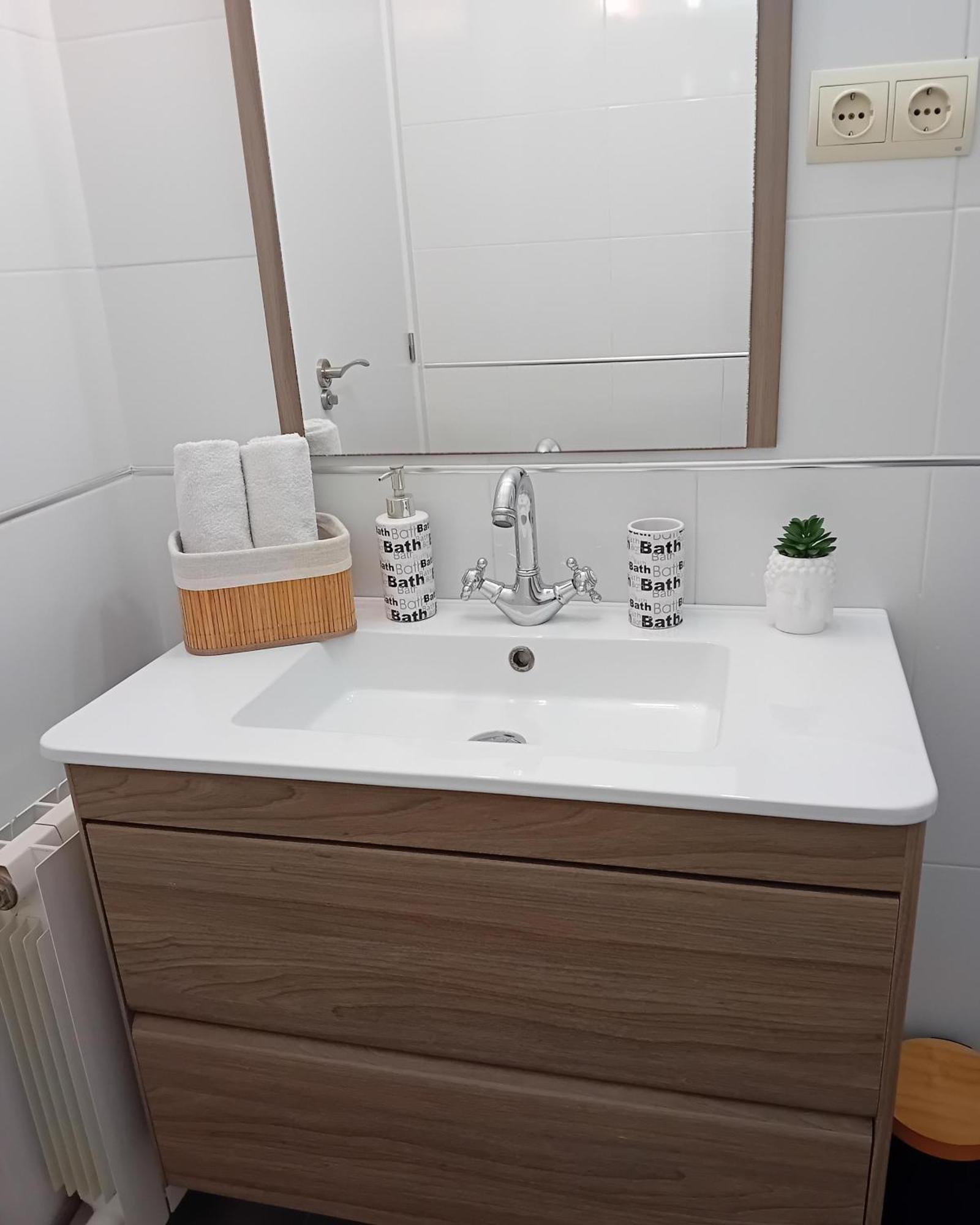 Amplio Apartamento Centro De Аликанте Экстерьер фото
